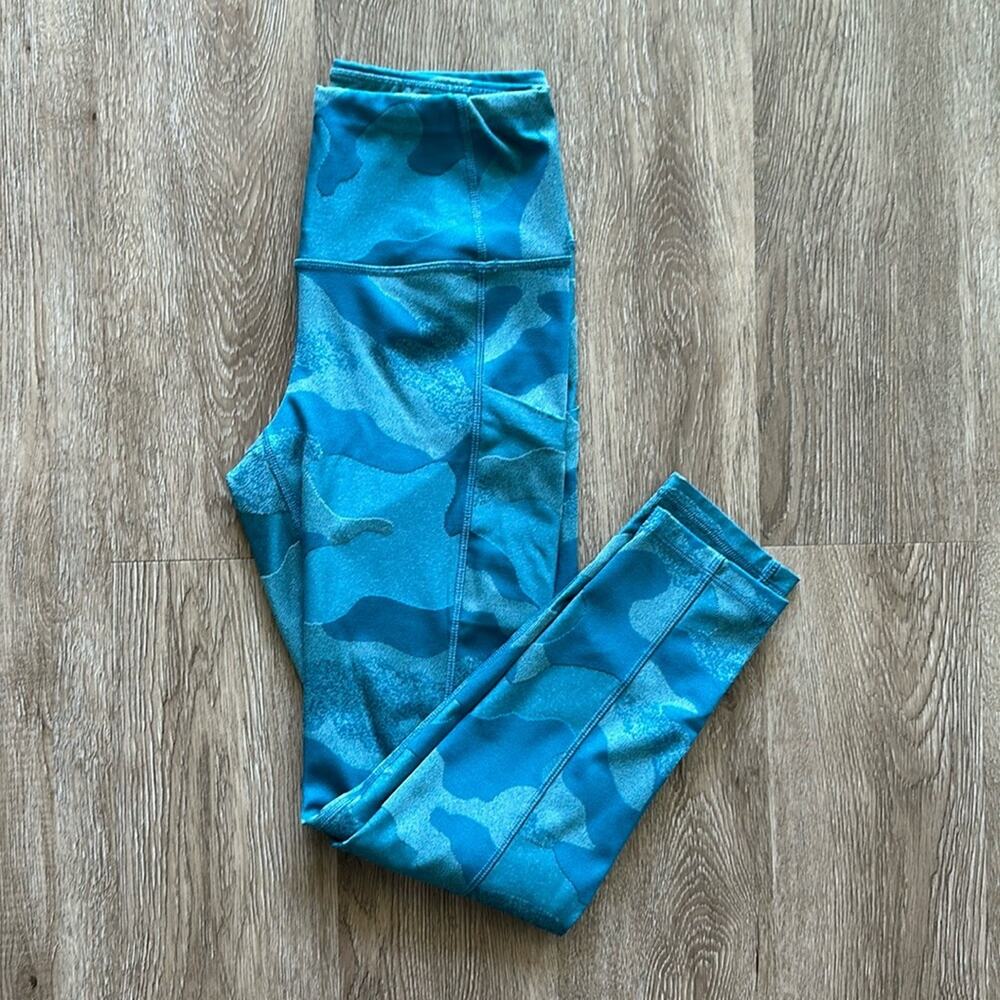 The North Face Luxe Motivation Leggings Teal Jacquard‎ Camo Size Medium